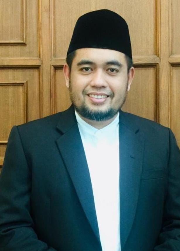 Dr. KH. Ahmad Muzakky Al-Hafidz, MA, Imam Besar Masjid Nasional Al-Akbar Surabaya.